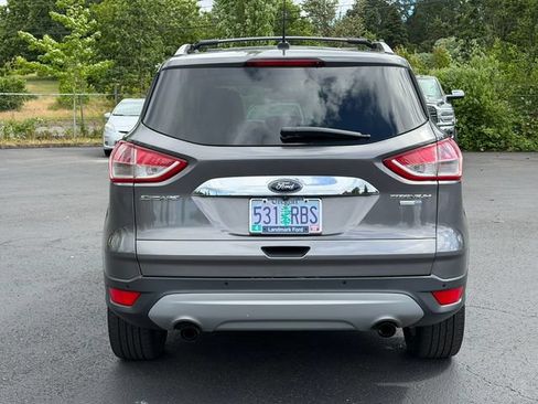 Used 2014 Ford Escape Titanium w/ Equipment Group 401A AWD/4WD image 4