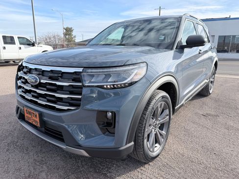 New 2026 Ford Explorer Active w/ Active Comfort Package image 1