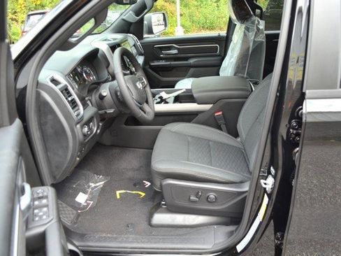 New 2025 RAM 1500 Big Horn image 15