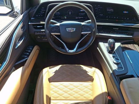 Used 2021 Cadillac Escalade Sport w/ Driver Assist Tech Package AWD/4WD image 11