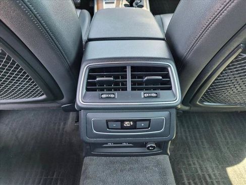 Used 2019 Audi A6 3.0T Premium Plus w/ Premium Plus Package AWD/4WD image 18