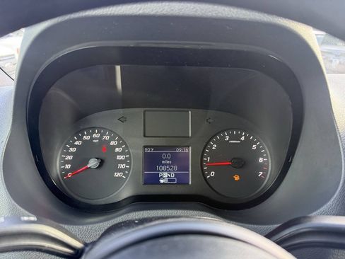 Used 2021 Mercedes-Benz Sprinter 2500 image 27
