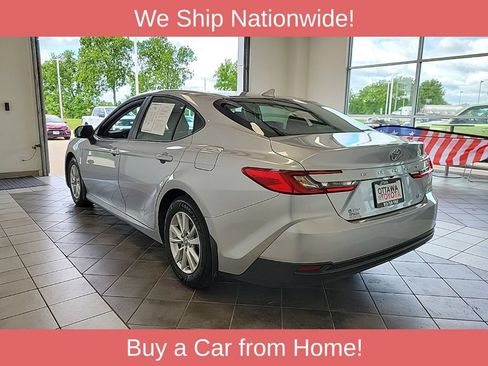Used 2025 Toyota Camry LE w/ Convenience Package FWD image 7