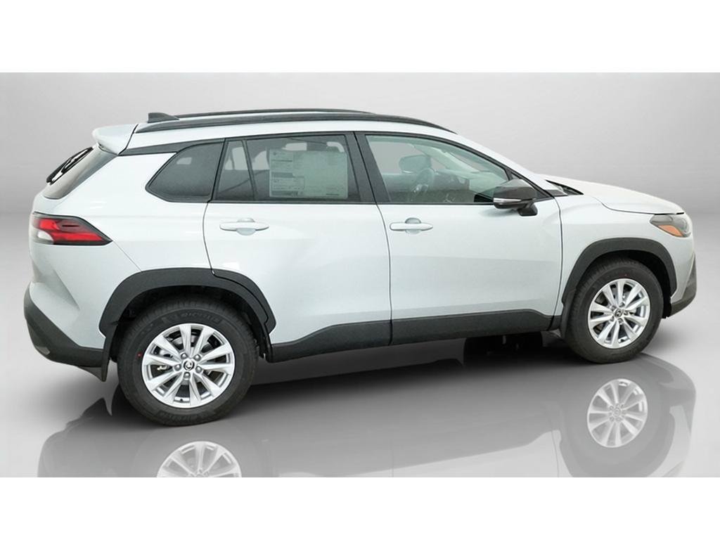 New 2026 Toyota Corolla Cross LE FWD image 10
