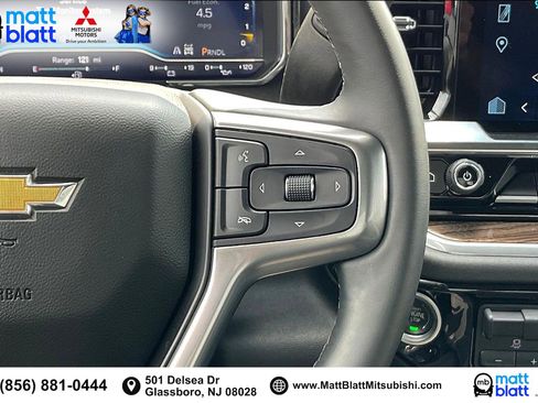 Used 2025 Chevrolet Silverado 2500 LT w/ Convenience Package image 21