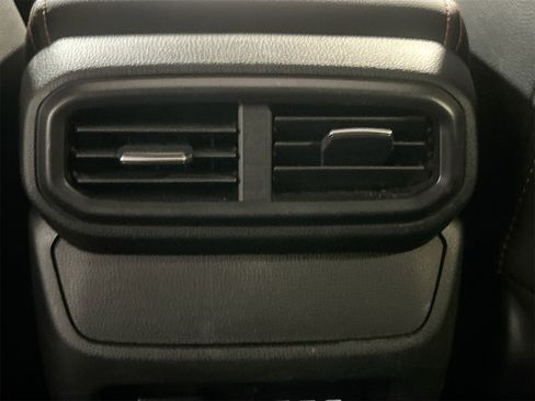 Used 2025 Honda Passport TrailSport image 27