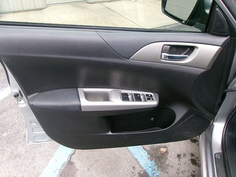 Used 2010 Subaru Impreza Outback Sport image 14