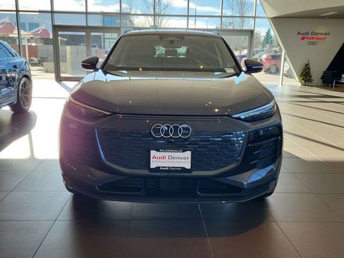 New 2025 Audi Q6 e-tron Premium Plus image 3