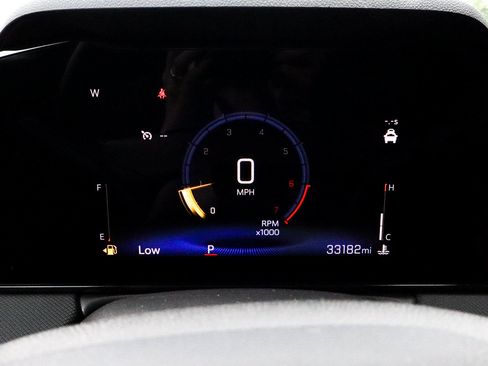 Used 2025 Chevrolet TrailBlazer LT FWD image 28