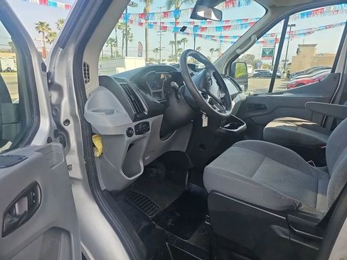 Used 2016 Ford Transit 350 XLT RWD image 31