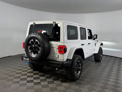 Used 2024 Jeep Wrangler Unlimited Rubicon 4xe AWD/4WD image 7