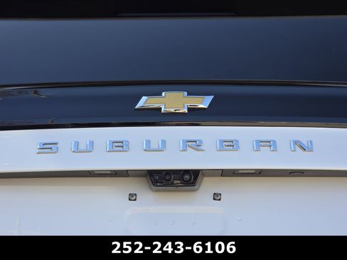 Used 2025 Chevrolet Suburban High Country image 63