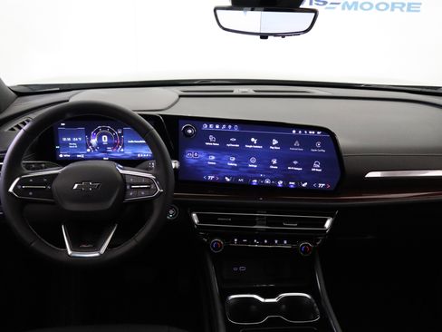 New 2026 Chevrolet Traverse Z71 w/ Driver Confidence Package image 16