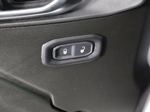 Used 2026 Jeep Wrangler Unlimited Sport AWD/4WD image 22