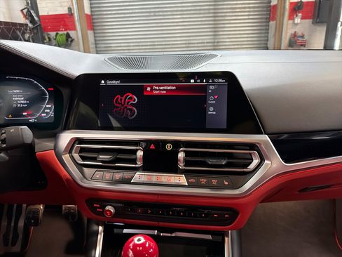 Used 2021 BMW M4 Coupe image 27