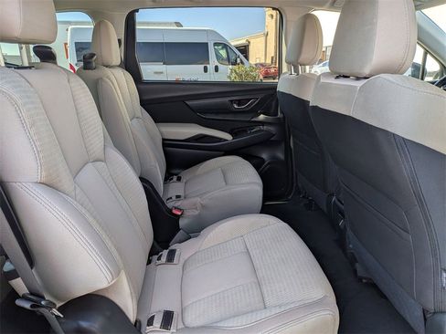 Used 2025 Subaru Ascent Premium image 28