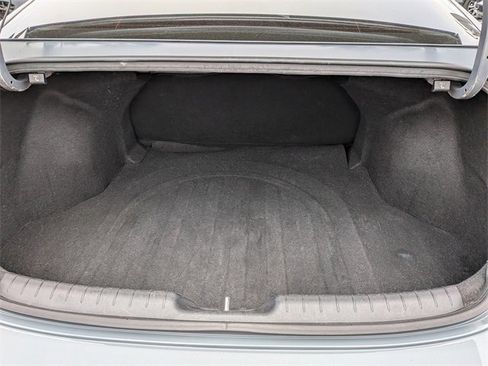 Used 2022 Hyundai Elantra SEL image 13