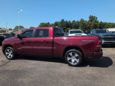 Used 2022 RAM 1500 Laramie AWD/4WD image 4