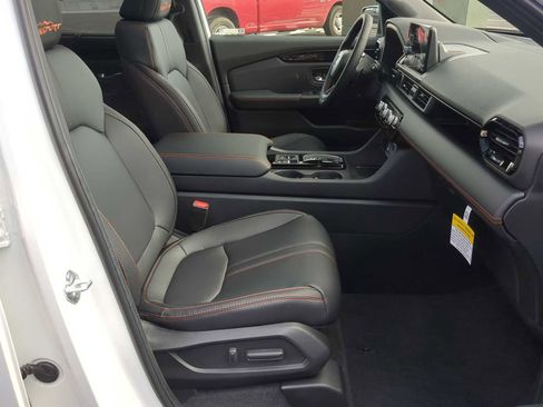 New 2025 Honda Pilot TrailSport image 30