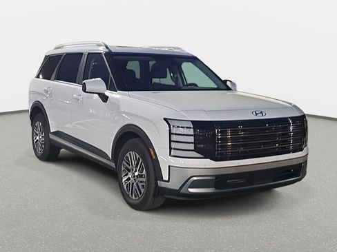Used 2026 Hyundai Palisade SEL FWD image 3