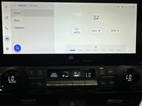 Used 2025 Toyota Grand Highlander AWD image 31