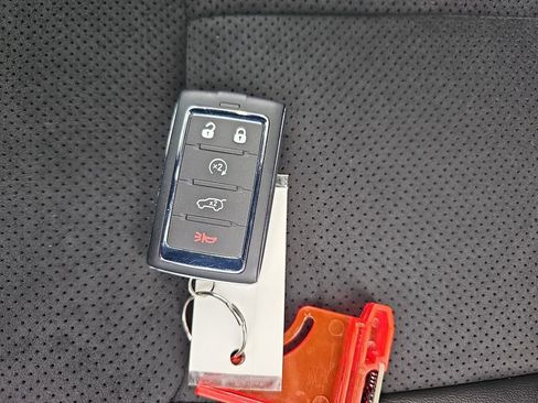 Certified 2024 Jeep Grand Cherokee Altitude image 35