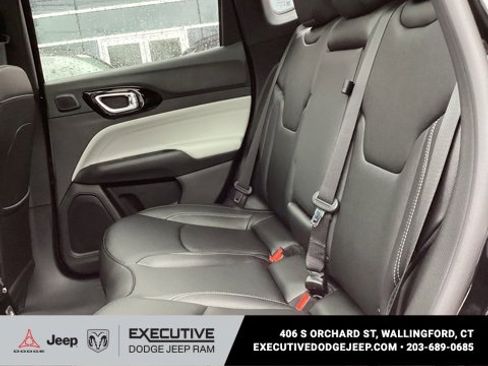 New 2025 Jeep Compass Limited w/ Sun & Sound Group image 14