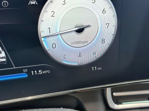 New 2026 Hyundai Elantra Limited FWD image 21