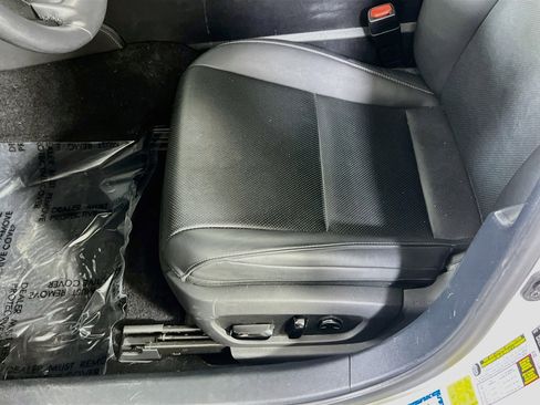 Used 2022 Lexus ES 350 w/ Accessory Package FWD image 17