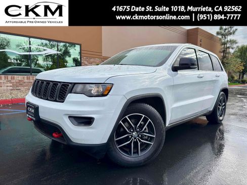 Used 2018 Jeep Grand Cherokee Trailhawk image 1