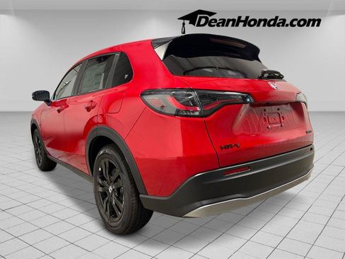 New 2027 Honda HR-V Sport image 3