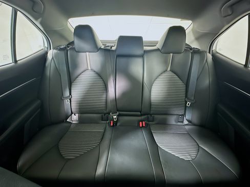 Used 2023 Toyota Camry SE w/ Convenience Package FWD image 30