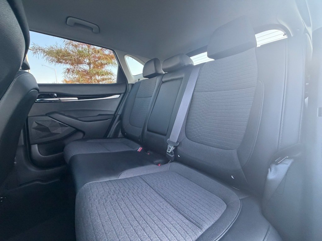 Used 2021 Kia Seltos S AWD/4WD image 6