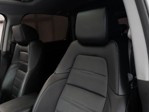 Used 2020 Honda CR-V Touring image 17