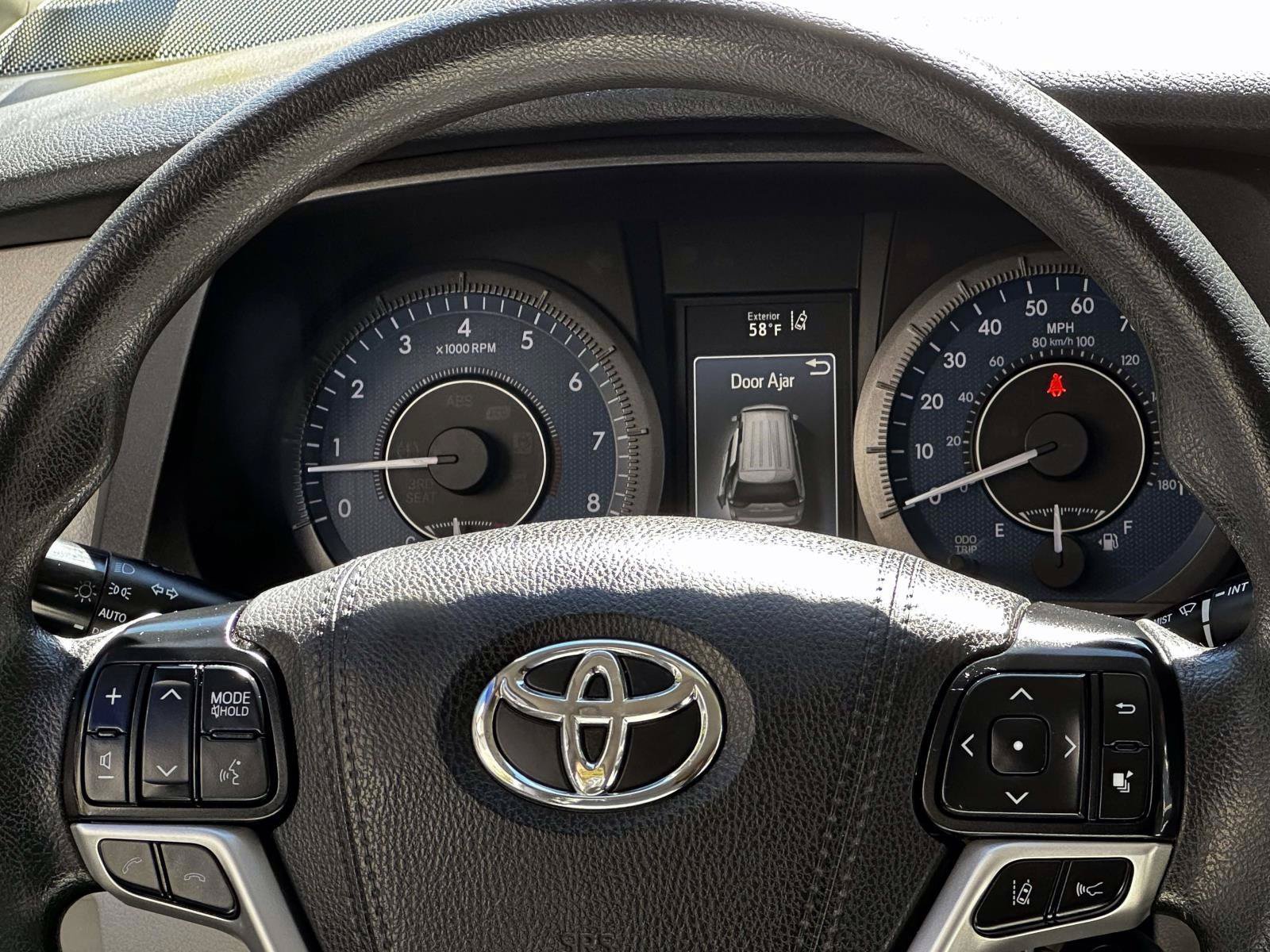 Certified 2020 Toyota Sienna LE FWD image 20