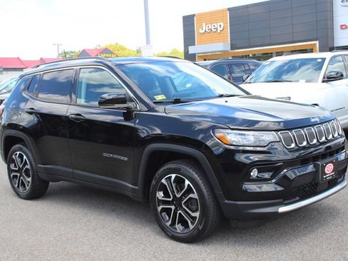 Used 2022 Jeep Compass Limited AWD/4WD image 1
