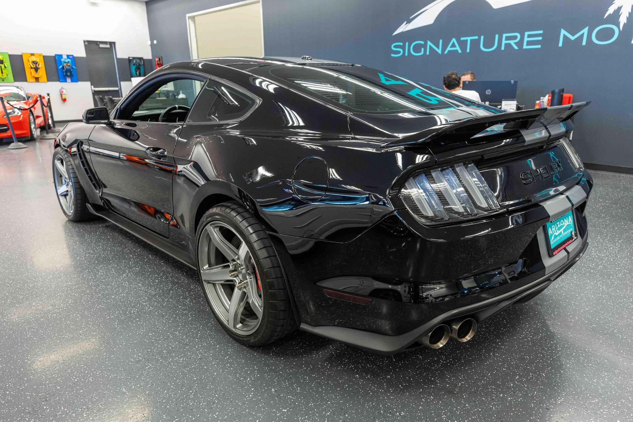 Used 2017 Ford Mustang Shelby GT350 RWD image 8