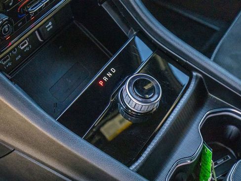 Used 2024 Jeep Grand Cherokee Altitude image 27