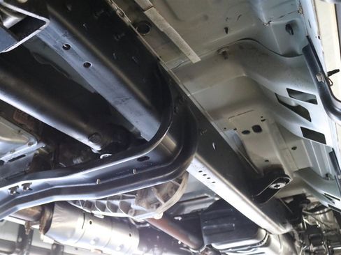 Used 2001 Ford F350 Lariat image 32