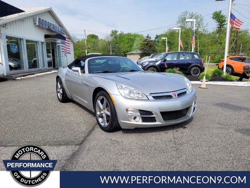 Used 2007 Saturn Sky w/ Premium Trim Pkg image 2