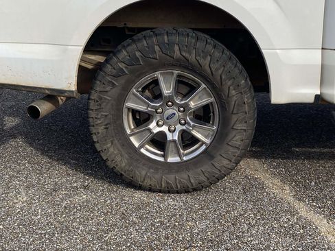 Used 2016 Ford F150 XLT w/ Equipment Group 302A Luxury image 9