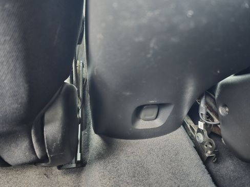Used 2021 Chevrolet Malibu LS FWD image 25