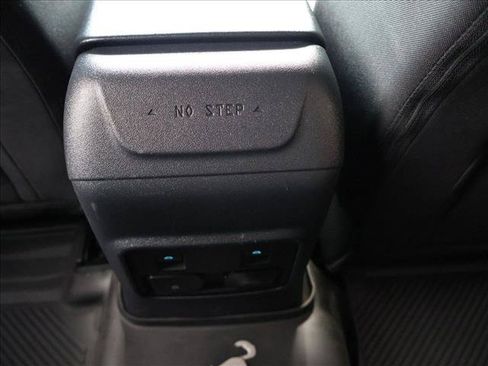 Used 2023 Ford Bronco Wildtrak AWD/4WD image 22