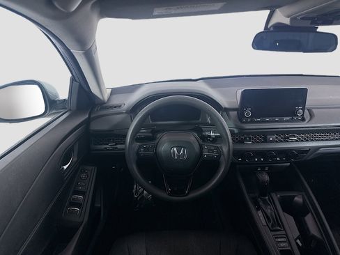 Used 2023 Honda Accord EX image 17