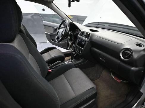 Used 2004 Subaru Impreza RS image 38