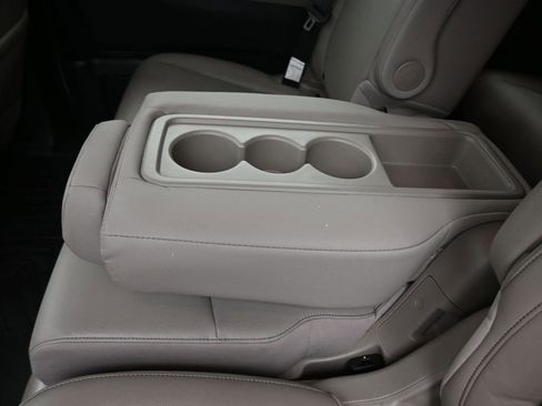 Used 2024 Honda Odyssey EX-L image 32