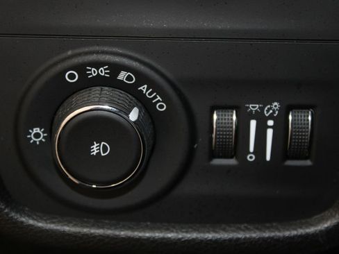 Used 2021 Jeep Grand Cherokee L Limited image 46