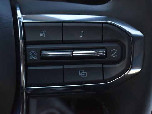 New 2026 GMC Canyon Elevation w/ Convenience Package image 20