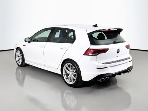 Used 2024 Volkswagen Golf R AWD/4WD image 7