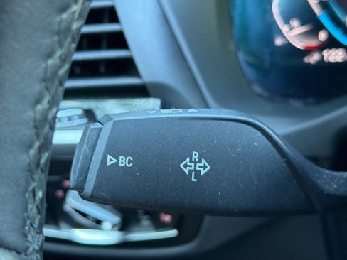 Used 2021 BMW X3 xDrive30e w/ Premium Package image 33